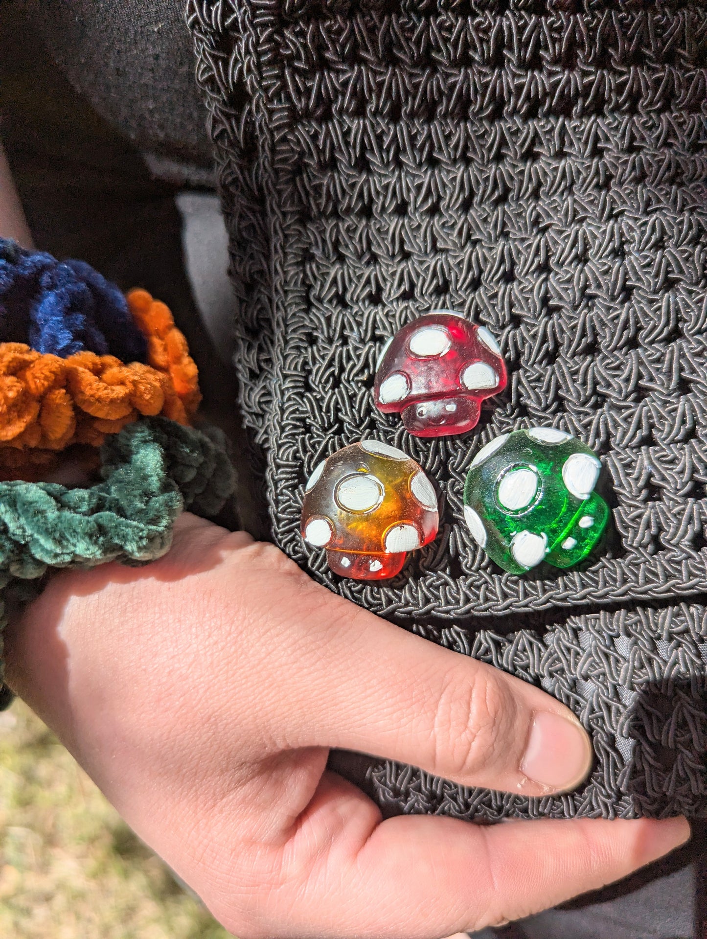 Mushies Resin Pin 3pk