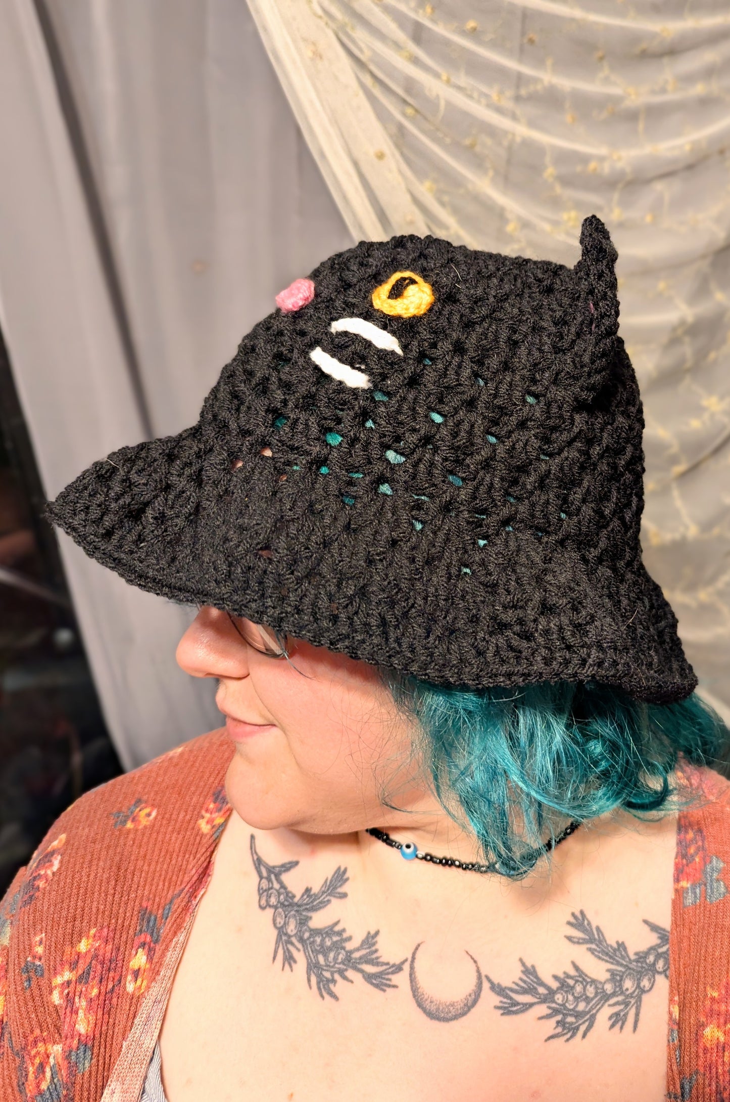 Salem (Black Cat) Bucket Hat