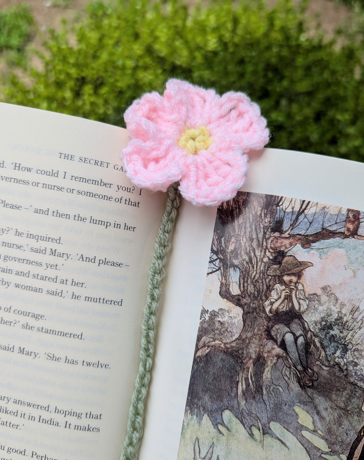 Flower Bookmark/Bag Charm