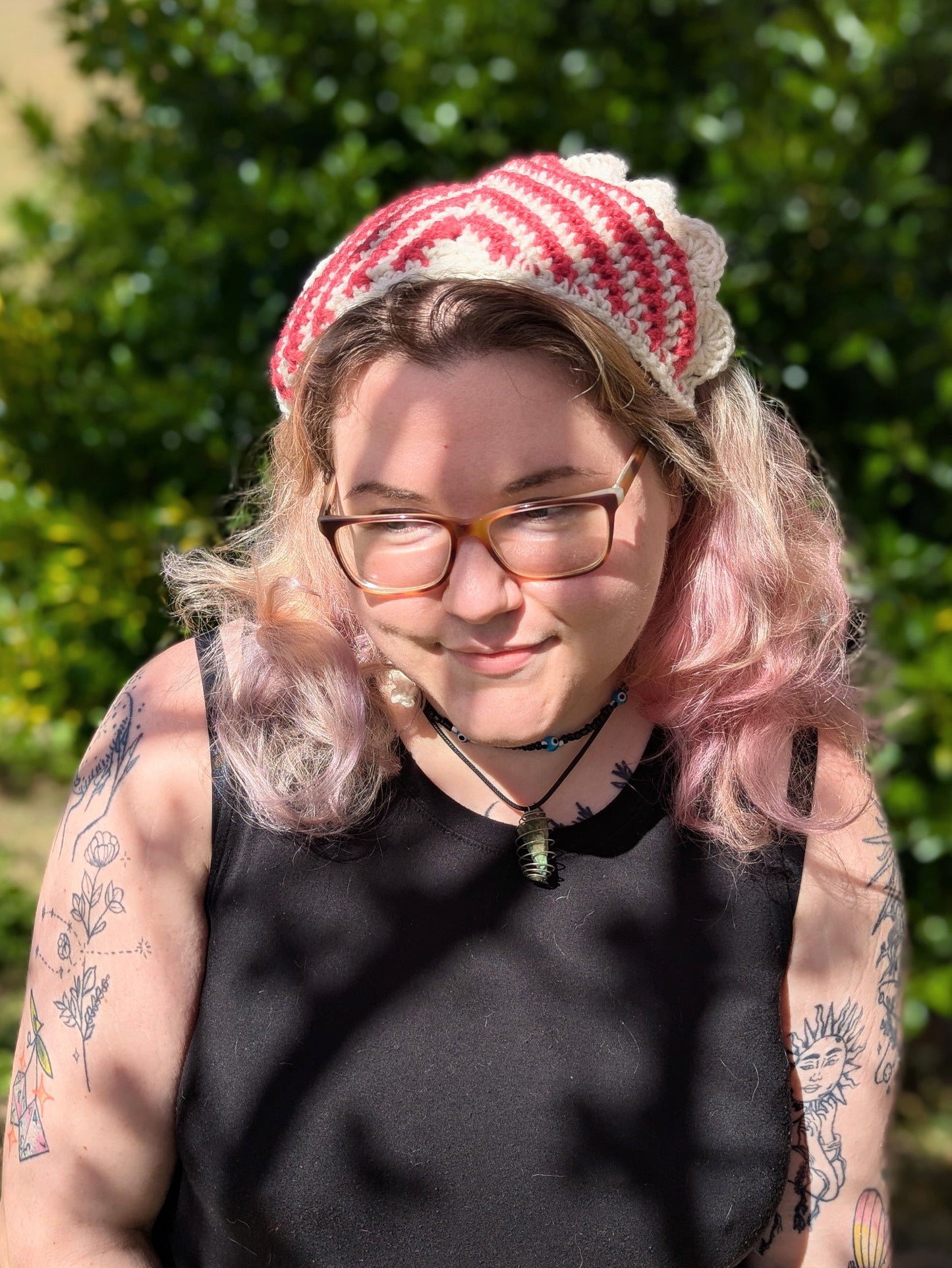 White/Pink Scalloped Bandana