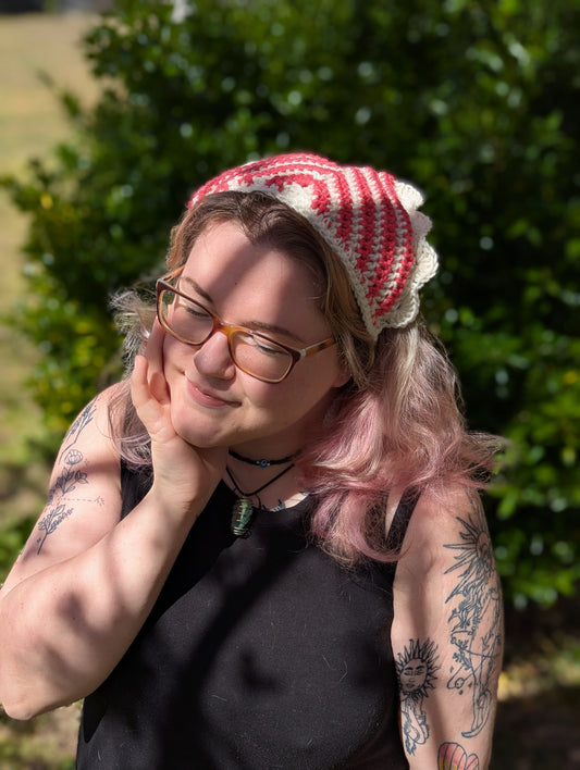 White/Pink Scalloped Bandana